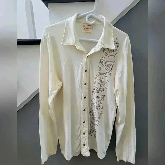 Gypsy 05 Other - Gypsy 05 Mens Button Up shirt Size Large Stitching 100% Cotton Comfy Soft Luxury